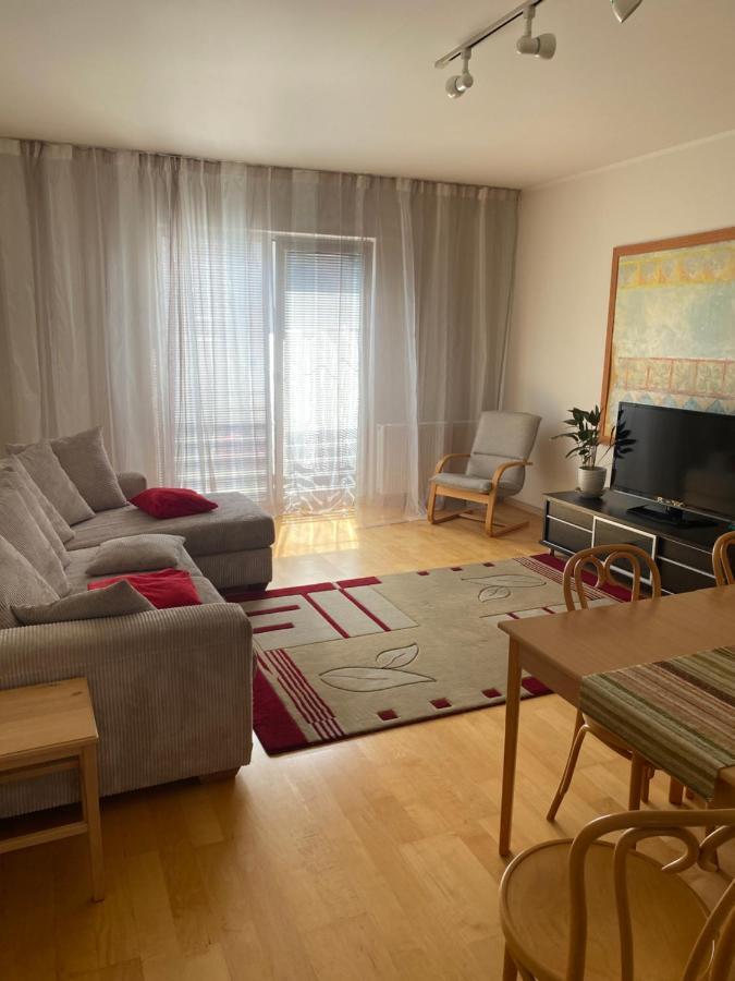 Kuressaare Tallinn Street Apartments Dış mekan fotoğraf