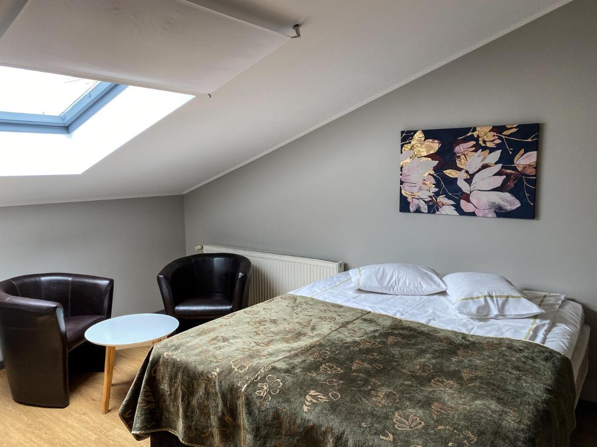 Kuressaare Tallinn Street Apartments Dış mekan fotoğraf