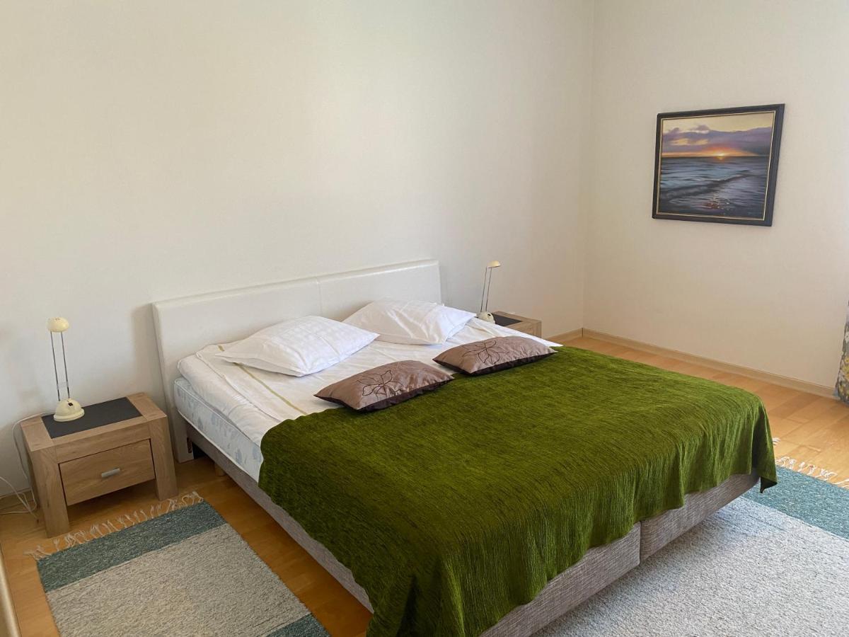 Kuressaare Tallinn Street Apartments Dış mekan fotoğraf